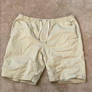 Men’s Khaki Shorts